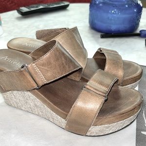 Antelope Multi Strap Sandals size 37